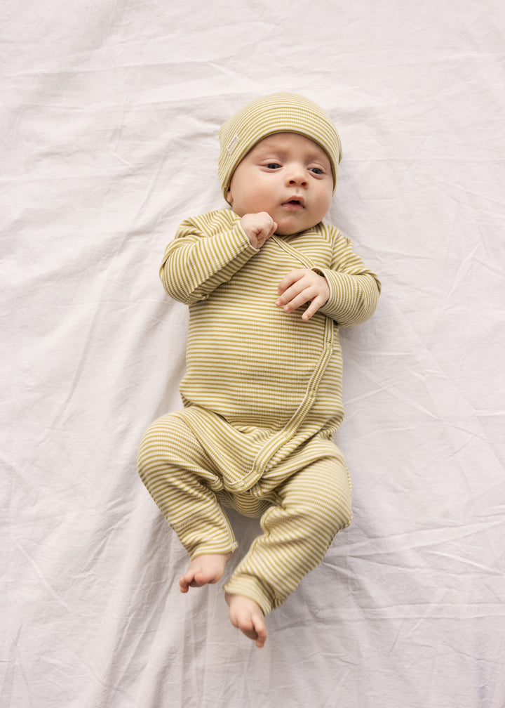 Rikke drakt, Olive Stripe