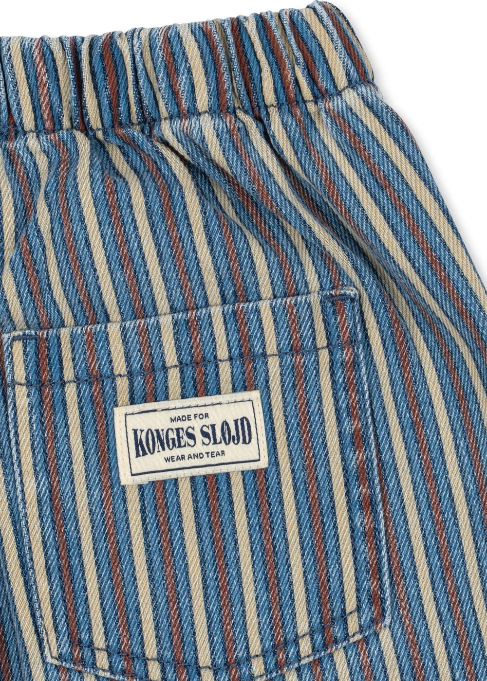 Magot buksur, Tricolore Bleu