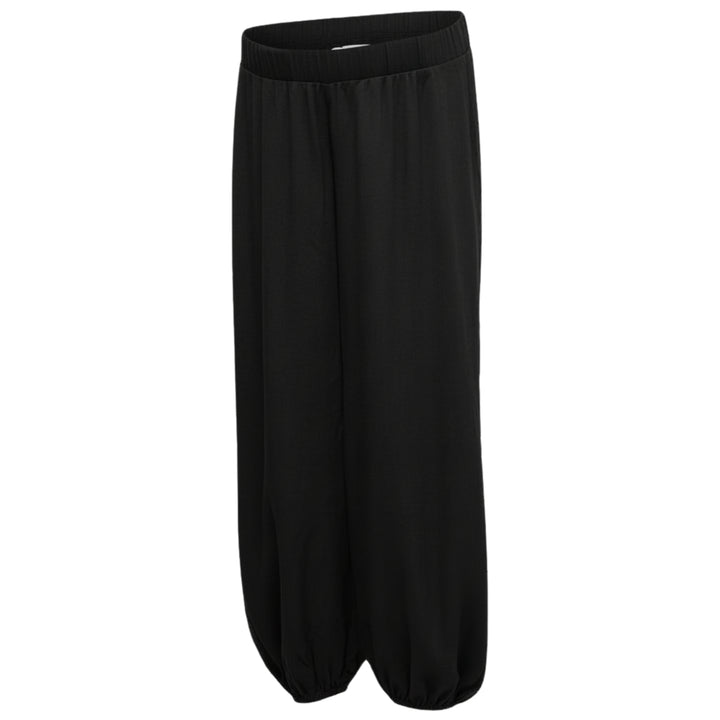 Hanna buksur, Black