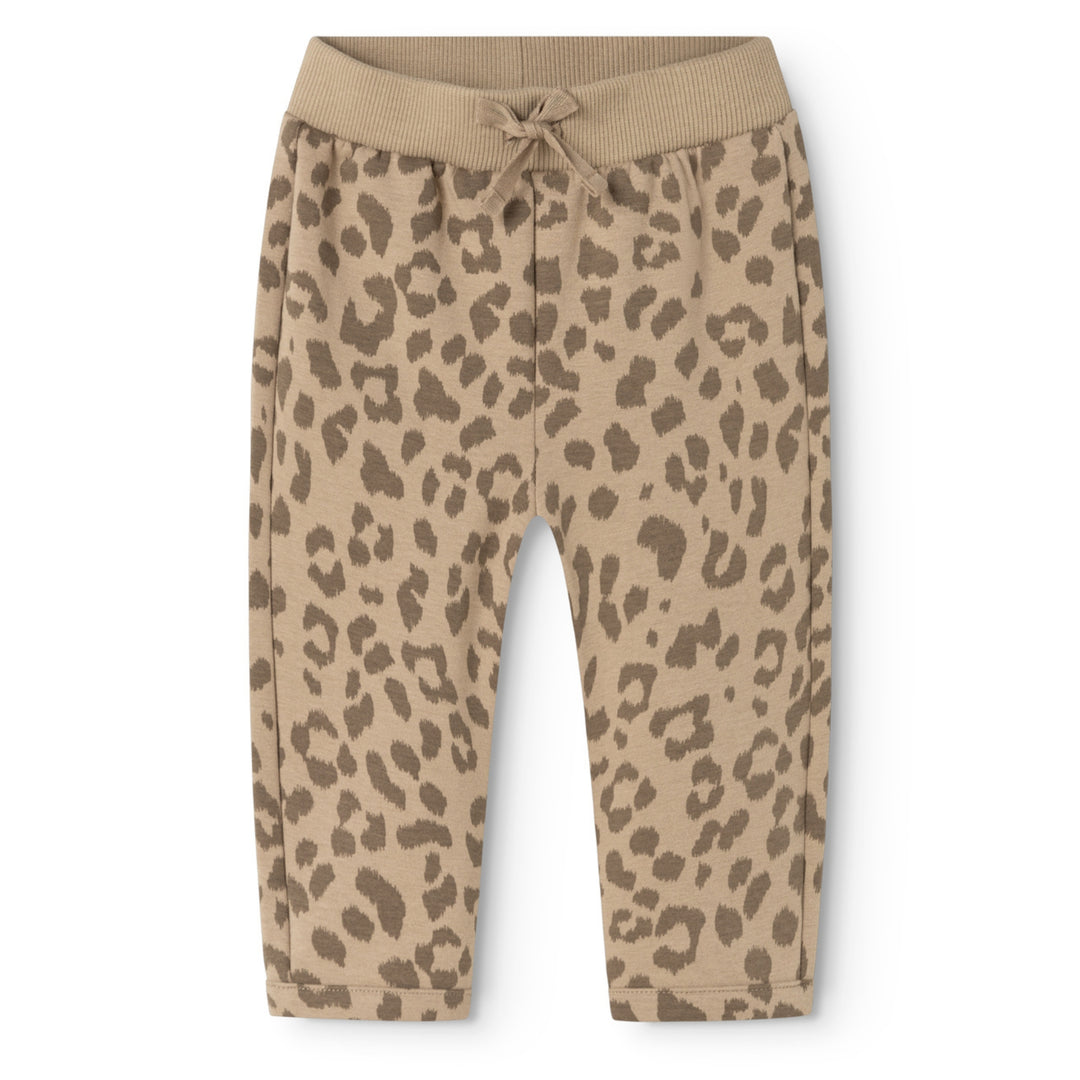 Peon buksur, Washed Leo