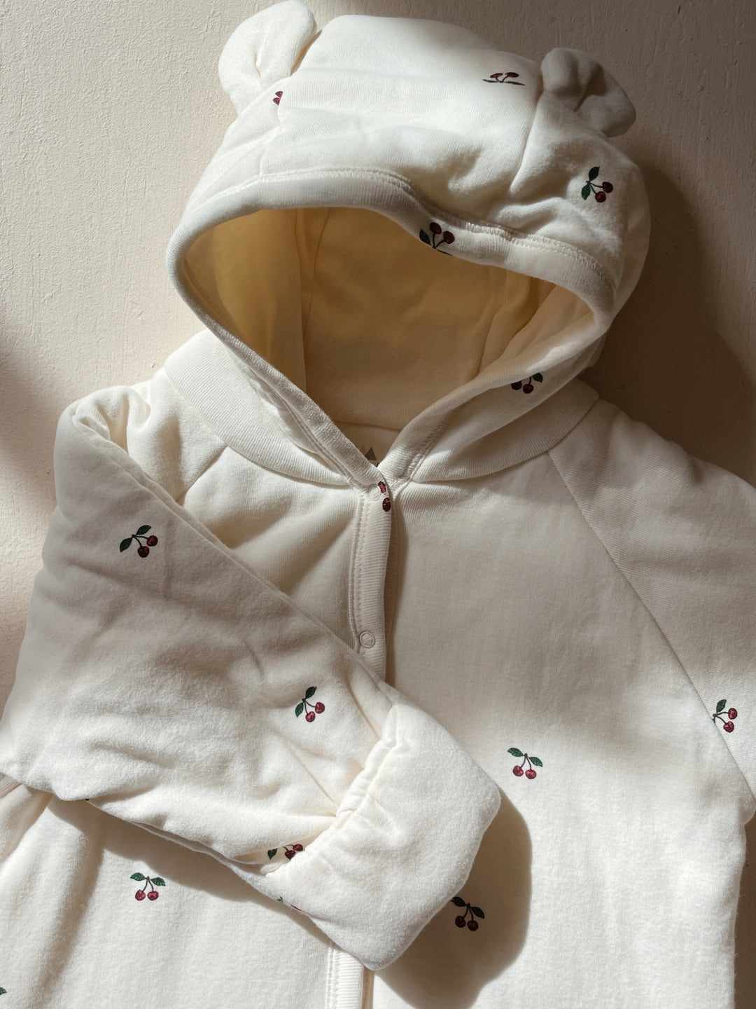 Newborn drakt, Cherry